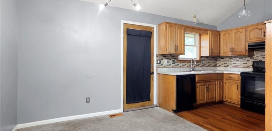 Homes for Sale in Kansas City, MO 64119 | 5011 N Elmwood Avenue