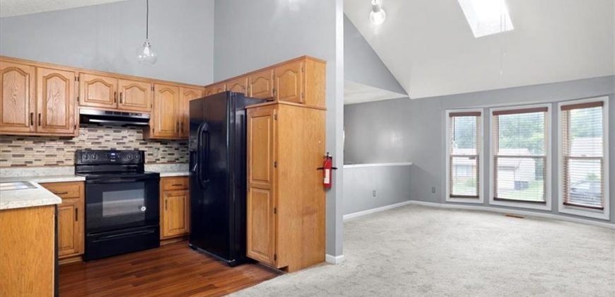 Homes for Sale in Kansas City, MO 64119 | 5011 N Elmwood Avenue