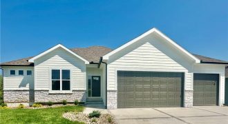 Homes for Sale in Parkville, MO 64152 | 13900 NW 75th Street
