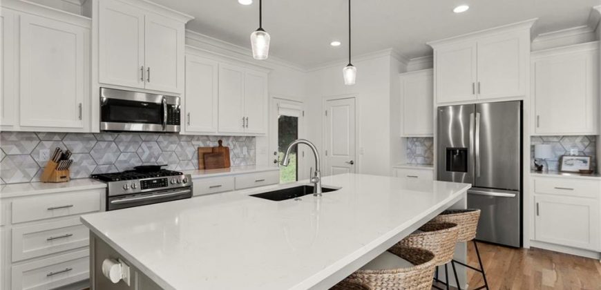 Homes for Sale in Kansas City, MO 64118 | 1804 NW 59th Street