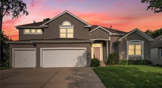 Homes for Sale in Kansas City, MO 64151 | 5812 N AMES Avenue