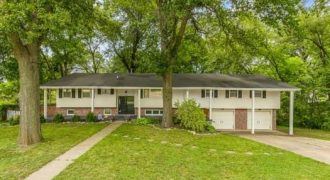 Homes for Sale in Smithville, MO 64089 | 532  Maple Avenue