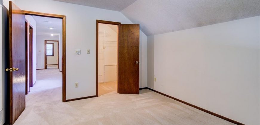 Homes for Sale in Kansas City, MO 64119 | 4008 NE 57th Terrace