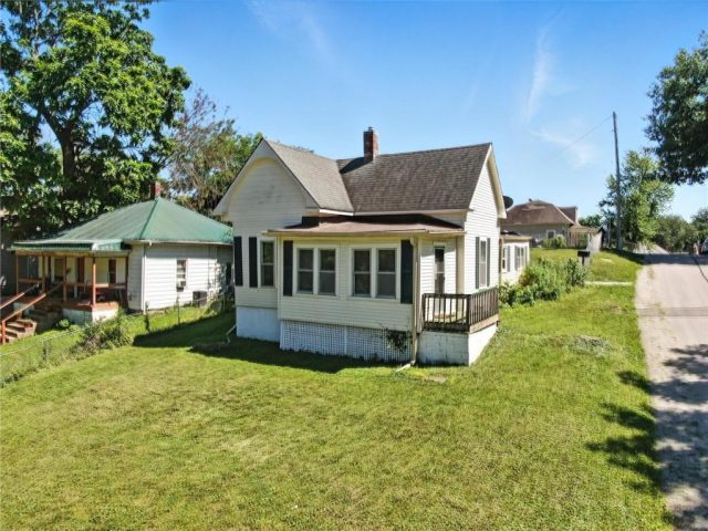 Homes for Sale in Excelsior Springs, MO 64024 | 216  Dunbar Avenue