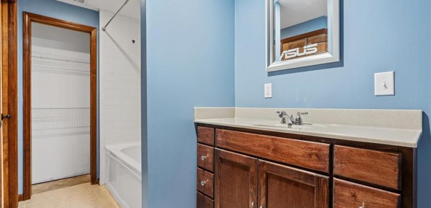 Homes for Sale in Kansas City, MO 64154 | 3400 NW 85th Court