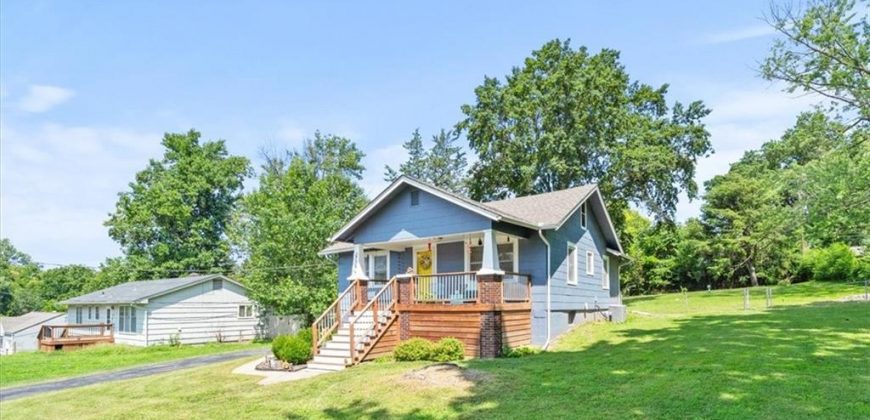 Homes for Sale in Kansas City, MO 64117 | 2718 NE 45th Street