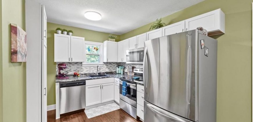 Homes for Sale in Kansas City, MO 64117 | 2718 NE 45th Street