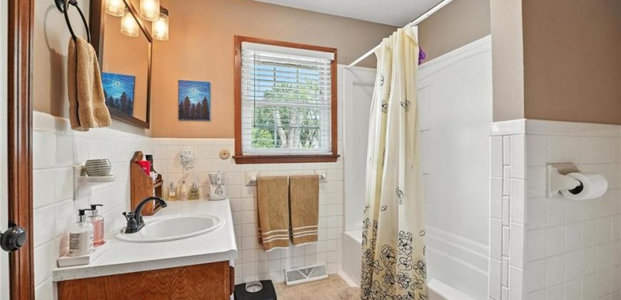Homes for Sale in Excelsior Springs, MO 64024 | 1104  Frontier Street