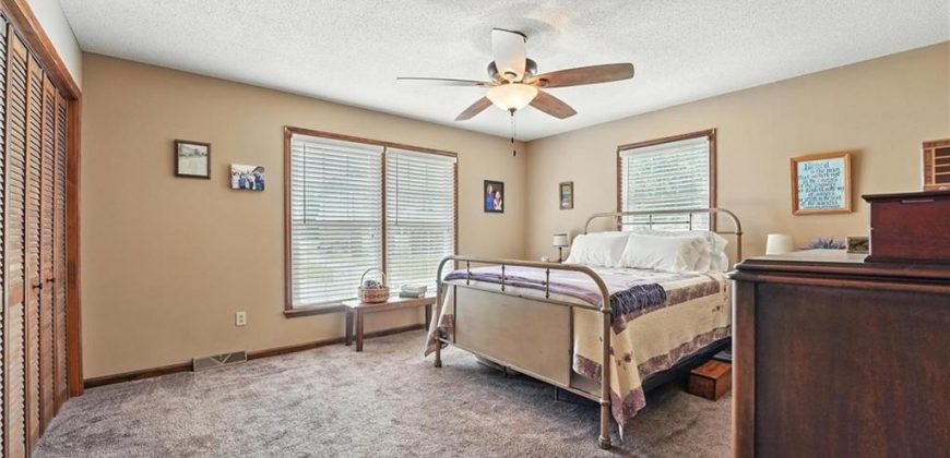 Homes for Sale in Excelsior Springs, MO 64024 | 1104  Frontier Street