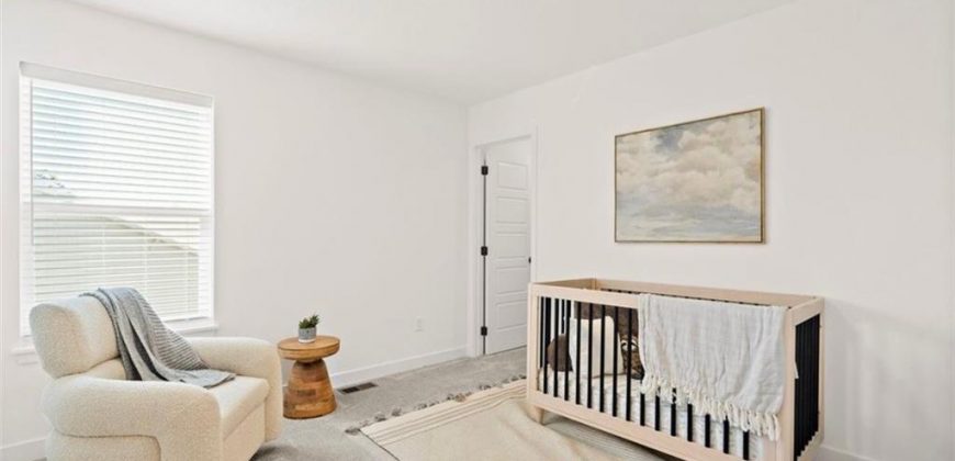 Homes for Sale in Kansas City, MO 64157 | 11024 N Glenwood Avenue