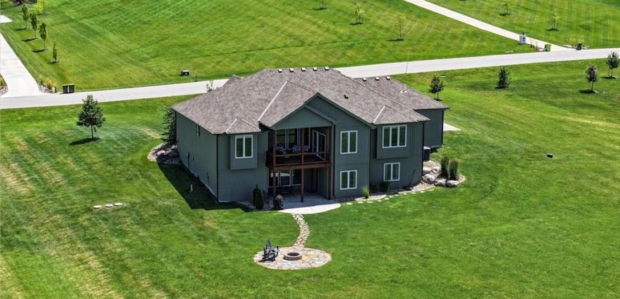 Homes for Sale in Smithville, MO 64089 | 14290  Cattle Ranch Drive