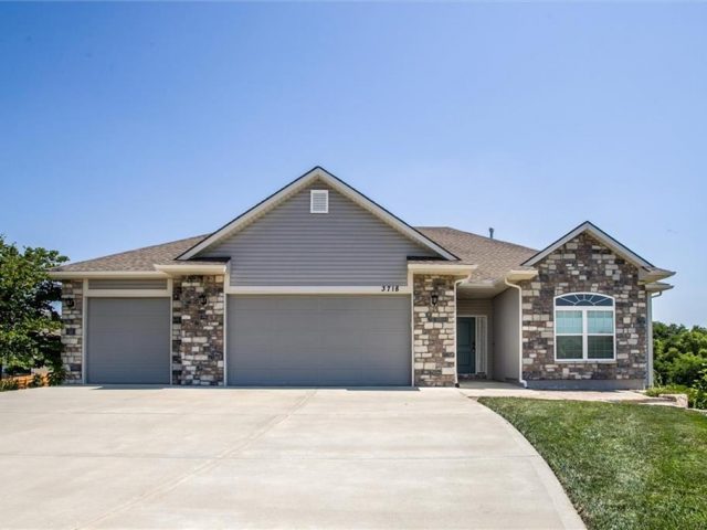 Homes for Sale in Kansas City, MO 64154 | 3718 NW 96th Court
