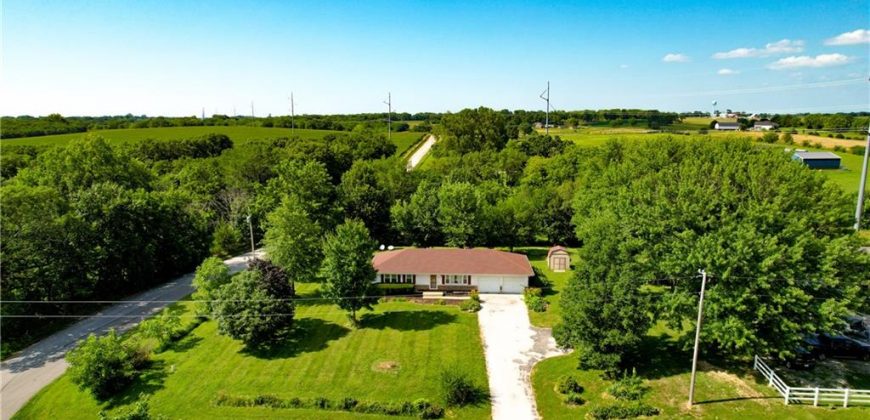 Homes for Sale in Smithville, MO 64089 | 5560  County Road KK Road
