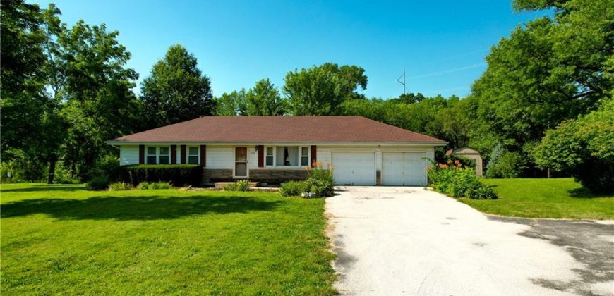 Homes for Sale in Smithville, MO 64089 | 5560  County Road KK Road