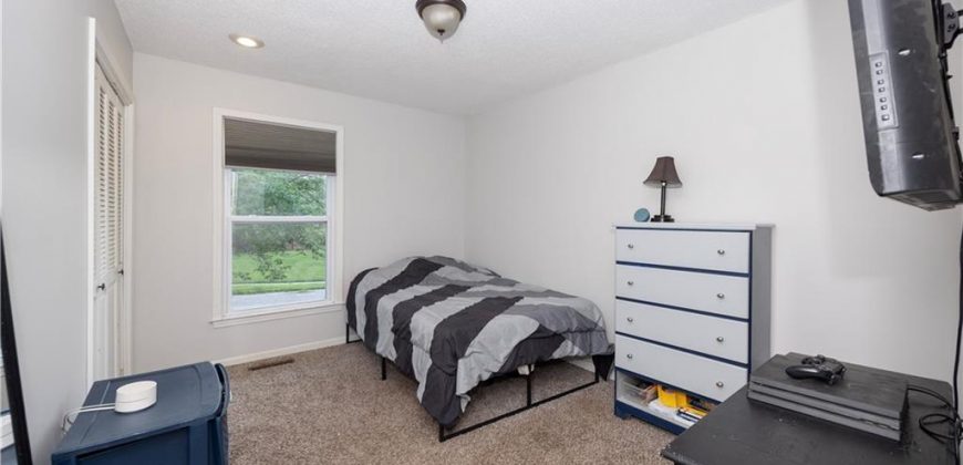 Homes for Sale in Kansas City, MO 64155 | 804 NE 104TH Terrace