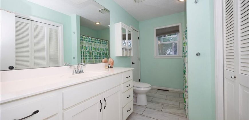 Homes for Sale in Kansas City, MO 64155 | 804 NE 104TH Terrace