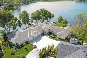 223-NW-North Shore-Drive-mls-2553640-image-1