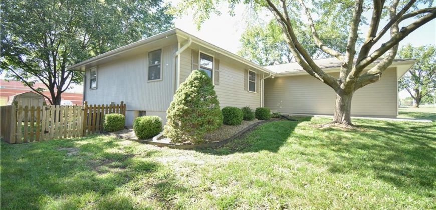 Homes for Sale in Kansas City, MO 64155 | 10504 N Cherry Drive