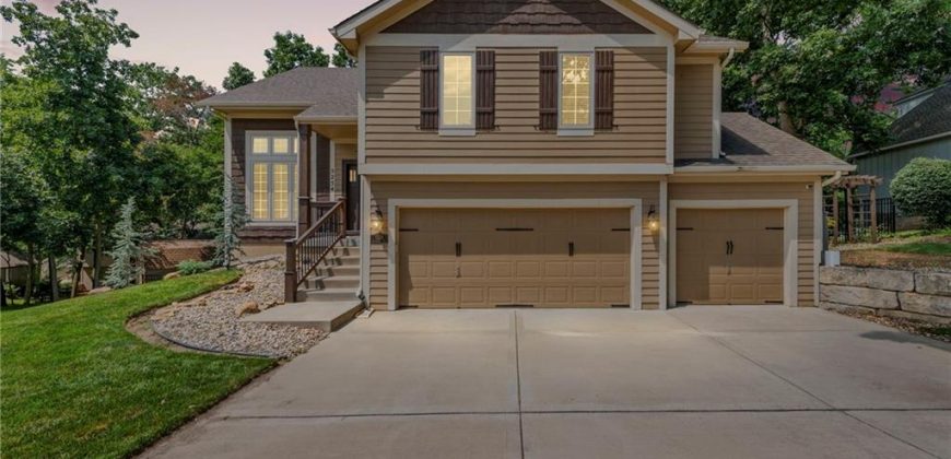 Homes for Sale in Kansas City, MO 64118 | 5254 N Walnut Street