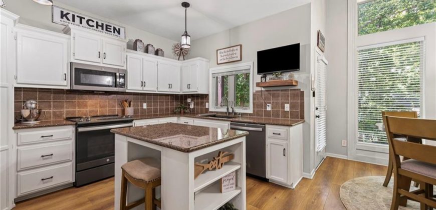 Homes for Sale in Kansas City, MO 64118 | 5254 N Walnut Street