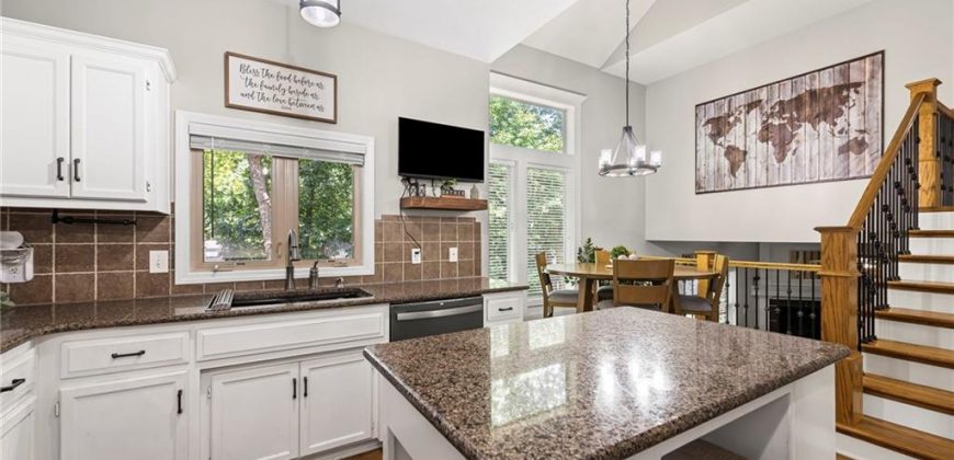 Homes for Sale in Kansas City, MO 64118 | 5254 N Walnut Street