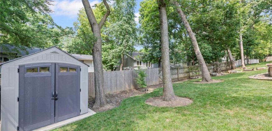 Homes for Sale in Kansas City, MO 64118 | 5254 N Walnut Street