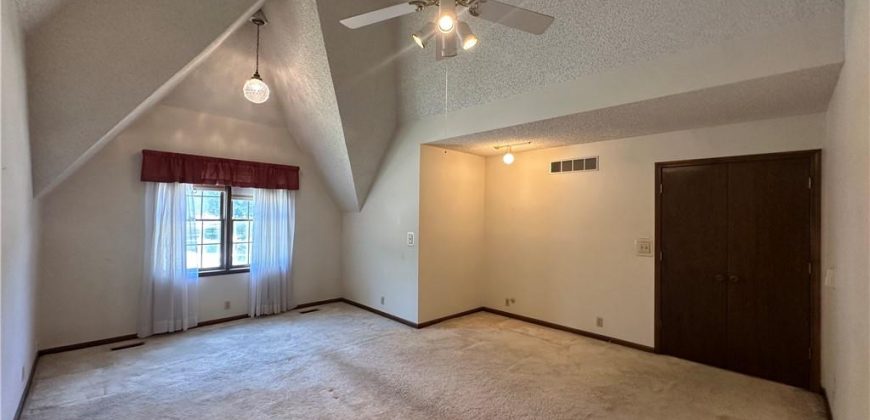 Homes for Sale in Kansas City, MO 64119 | 4021 NE Brooktree Lane