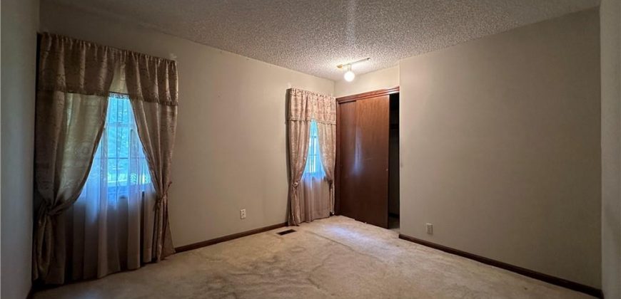 Homes for Sale in Kansas City, MO 64119 | 4021 NE Brooktree Lane