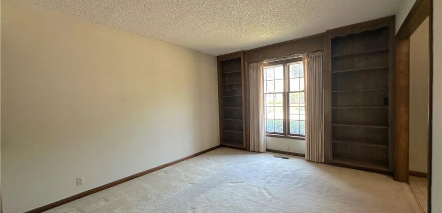 Homes for Sale in Kansas City, MO 64119 | 4021 NE Brooktree Lane