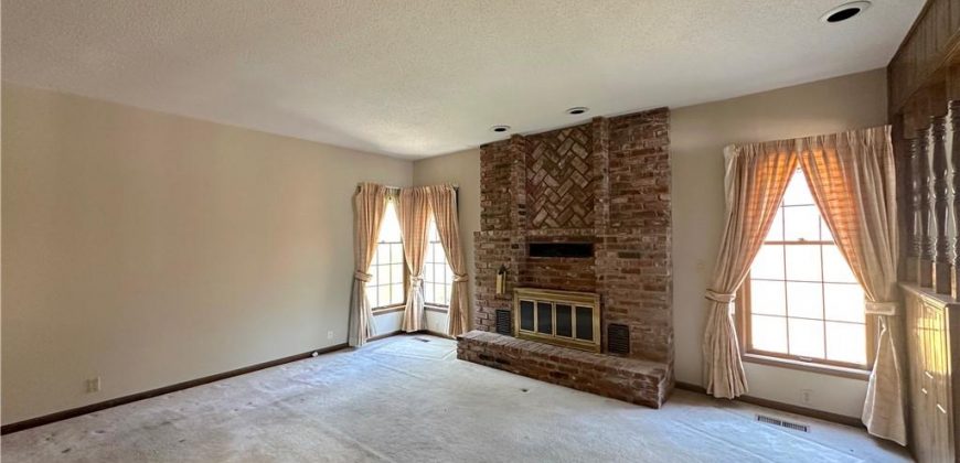 Homes for Sale in Kansas City, MO 64119 | 4021 NE Brooktree Lane