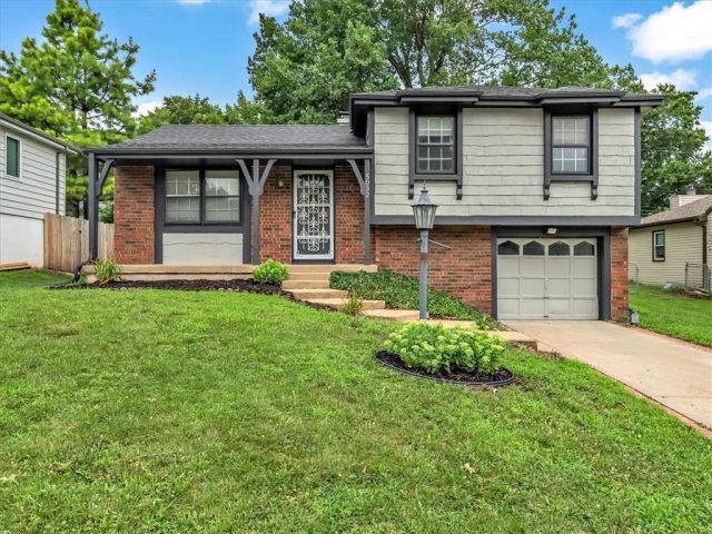 Homes for Sale in Kansas City, MO 64119 | 5032 N 56th Terrace