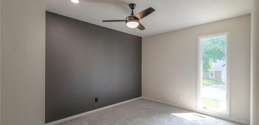Homes for Sale in Gladstone, MO 64119 | 6704 N Agnes Avenue