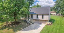 Homes for Sale in Gladstone, MO 64119 | 6704 N Agnes Avenue