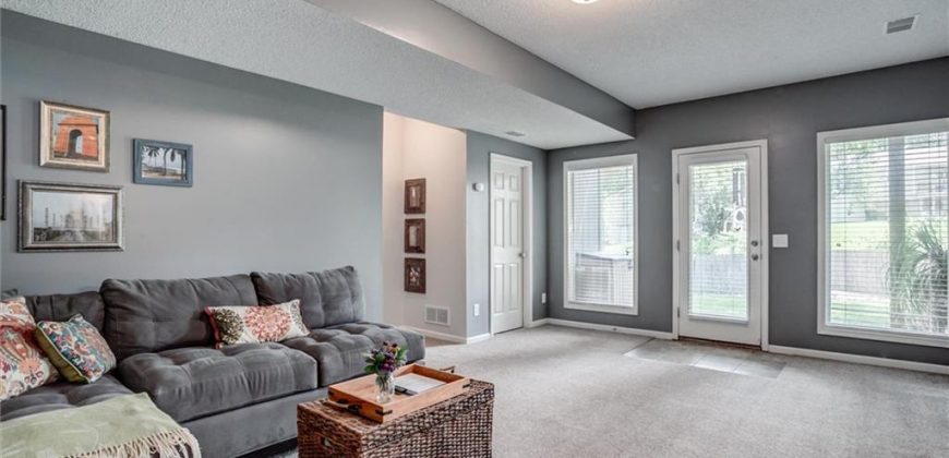 Homes for Sale in Kansas City, MO 64155 | 631 NE 99TH Street