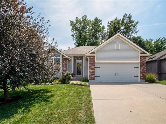 Homes for Sale in Kansas City, MO 64155 | 631 NE 99TH Street