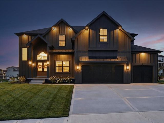 Homes for Sale in Kearney, MO 64060 | 13604 NE 114th Place