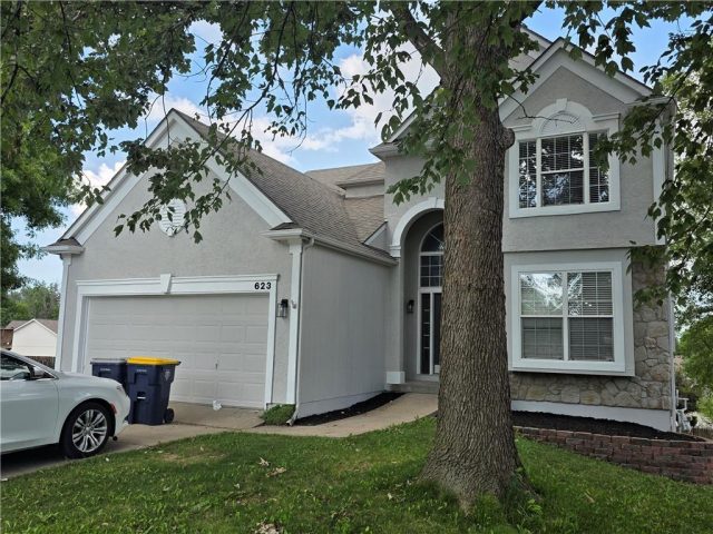 Homes for Sale in Kansas City, MO 64155 | 623 NE 93rd Court