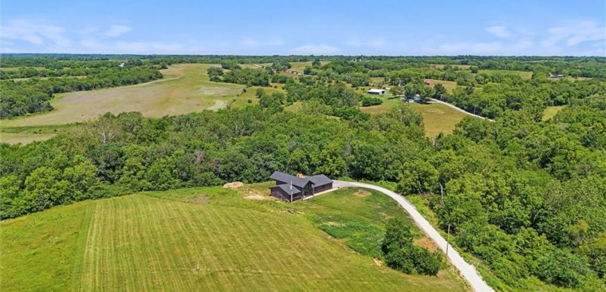 Homes for Sale in Kearney, MO 64060 | 18818  Thompson Road