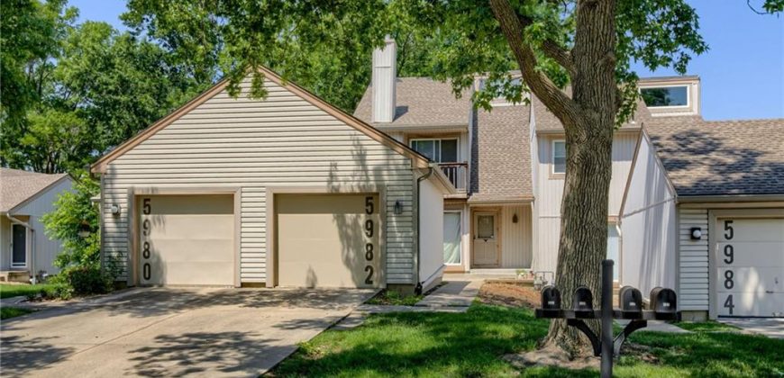 Homes for Sale in Gladstone, MO 64119 | 5982 N Kansas Avenue