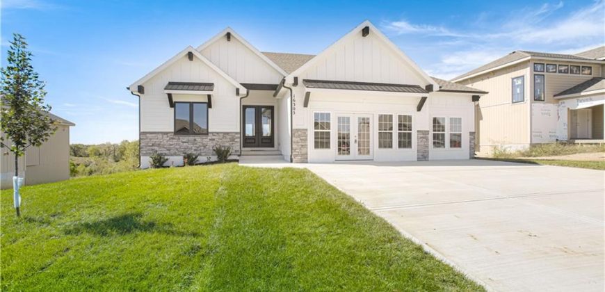 Homes for Sale in Platte City, MO 64079 | 12505 N Arbor Way
