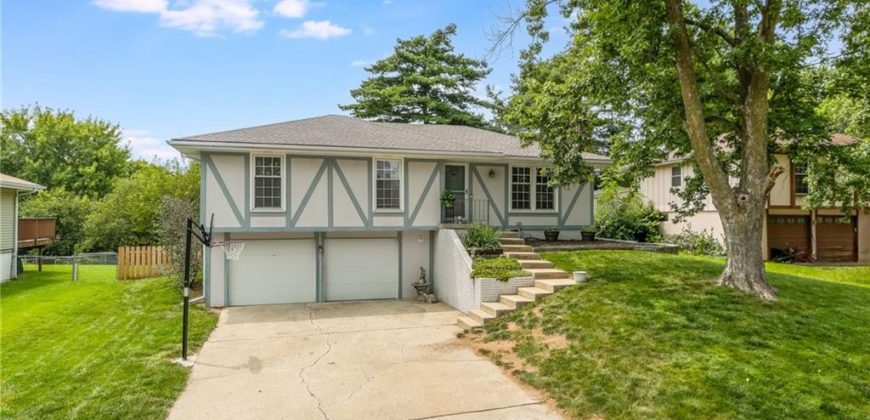 Homes for Sale in Kansas City, MO 64152 | 7411 NW 77th Street