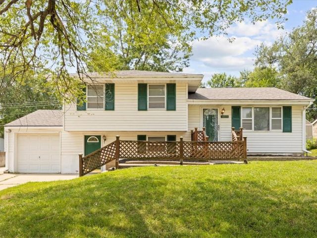 Homes for Sale in Kansas City, MO 64119 | 7817 NE 56th Street