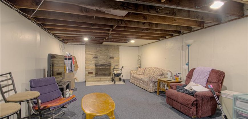 Homes for Sale in Kansas City, MO 64118 | 8116 N Main Street