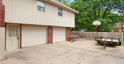Homes for Sale in Gladstone, MO 64119 | 6009 N Monroe Avenue