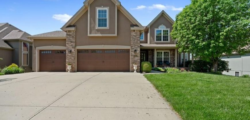 Homes for Sale in Kansas City, MO 64157 | 9534 N Hunter Avenue