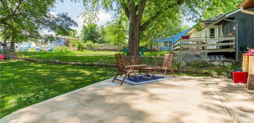 Homes for Sale in Kansas City, MO 64118 | 1605 NW 66th Street