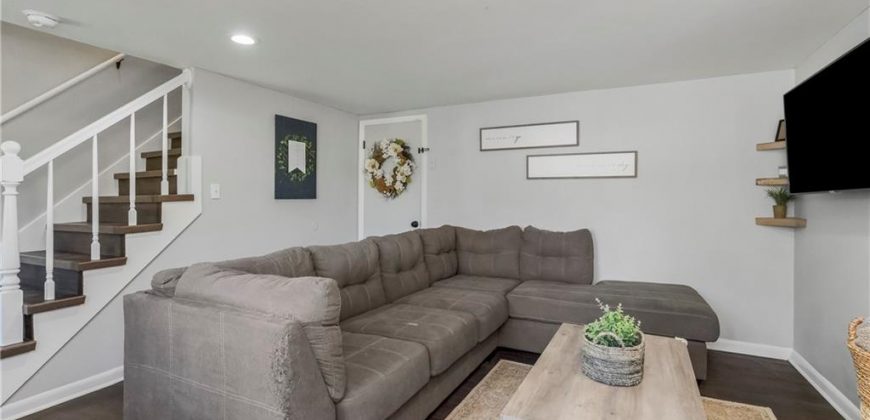 Homes for Sale in Kansas City, MO 64118 | 1605 NW 66th Street