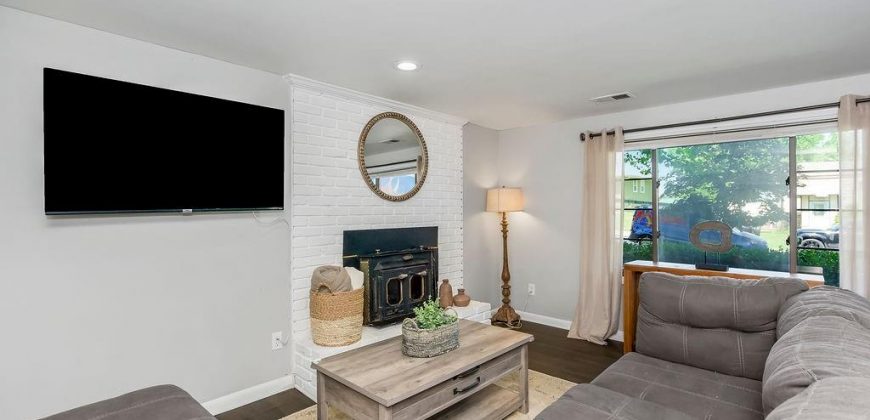 Homes for Sale in Kansas City, MO 64118 | 1605 NW 66th Street