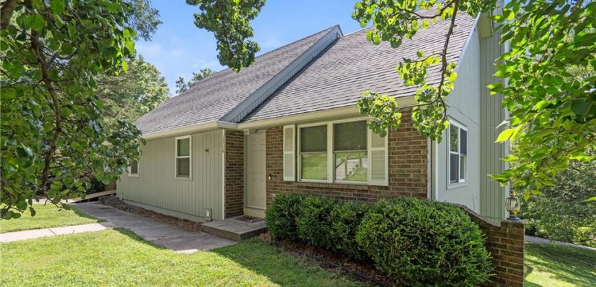 Homes for Sale in Parkville, MO 64152 | 1316  Walnut Street