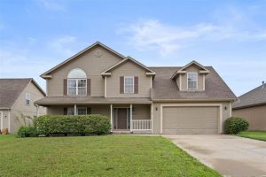 1812-NW-92nd-Terrace-mls-2565889-image-1